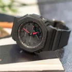 Sporty G-Shock Casio: Reloj Durable y Elegante