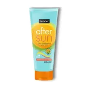 Loción corporal calmante Aftersun para la piel.