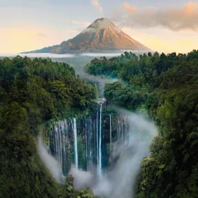 Escapada a ISLA de JAVA: 21 DÍAS desde 499€, VUELOS y HOTEL