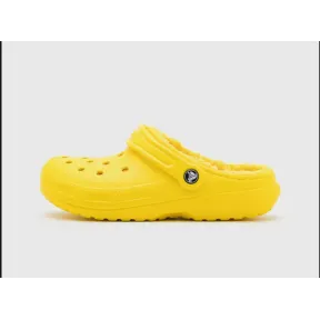 CLOG amarillo con forro CLASSIC de Crocs (46-49)
