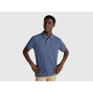 Polo de Benetton para un estilo moderno