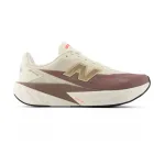 Rebel V5 de New Balance: Zapatillas FuelCell Innovadoras