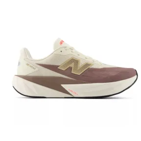 Rebel V5 de New Balance: Zapatillas FuelCell Innovadoras