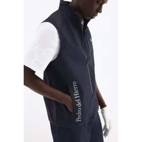 Chaleco azul y beige para golf de Pedro Del Hierro