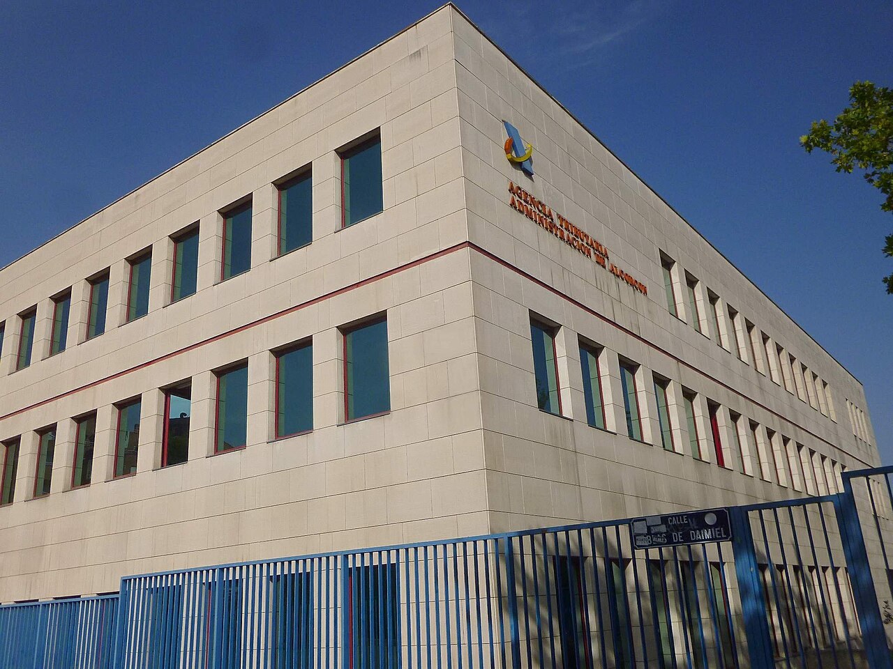 Oficina de la Agencia Tributaria en Alcorcón, Madrid