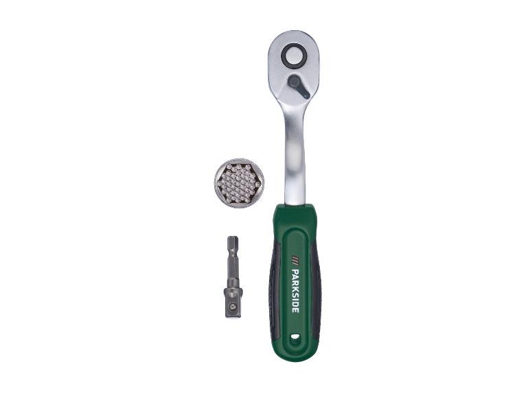 Carraca Parkside con vaso universal y adaptador de un cuarto de pulgada
