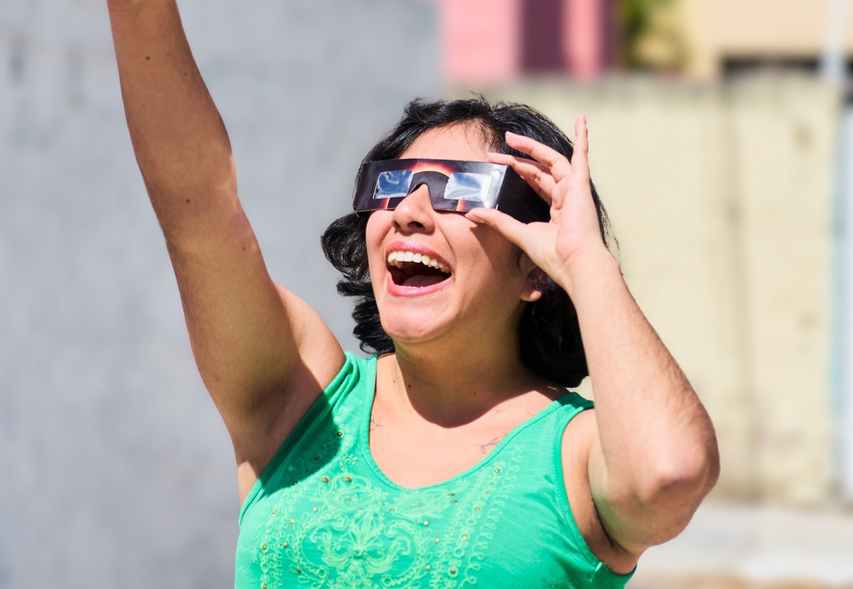 Gafas del eclipse 2026: cómo saber si las tuyas son falsas