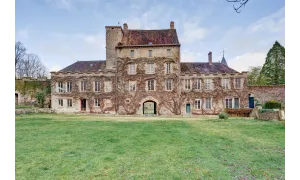 Compran un castillo del siglo XII para crear videojuegos