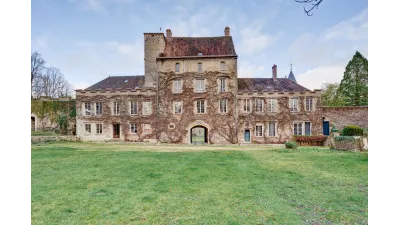 Compran un castillo del siglo XII para crear videojuegos