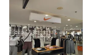 Nike se repliega en China: adiós a miles de vendedores online