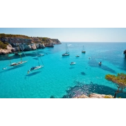 4 Noches en Menorca + Ferry y Media Pensión desde 212€