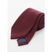 Corbatas de hombre hasta -90% de descuento en Mango Outlet.