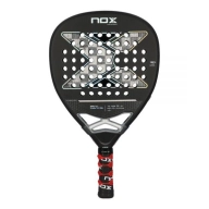 Nox AT10 18K Attk 2024: Pala de Padel Agustín Tapia