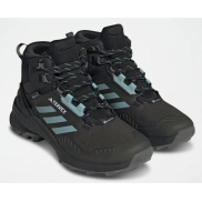 Zapatillas Terrex Swift R3 Mid GoreTex en Negro 56,9€
