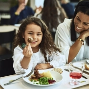 Niños comen gratis en IKEA del 21 al 30 de Junio