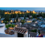 Escapada a Granada: Hotel 4, Desayuno y Tren Turístico desde 44€