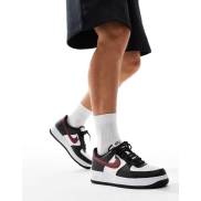 Force 1 '07 CP2 de NIKE, Tallas 40 a 48,5 en oferta.