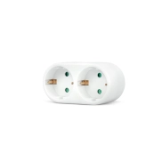 Adaptador de enchufe doble frontal blanco con toma de tierra.